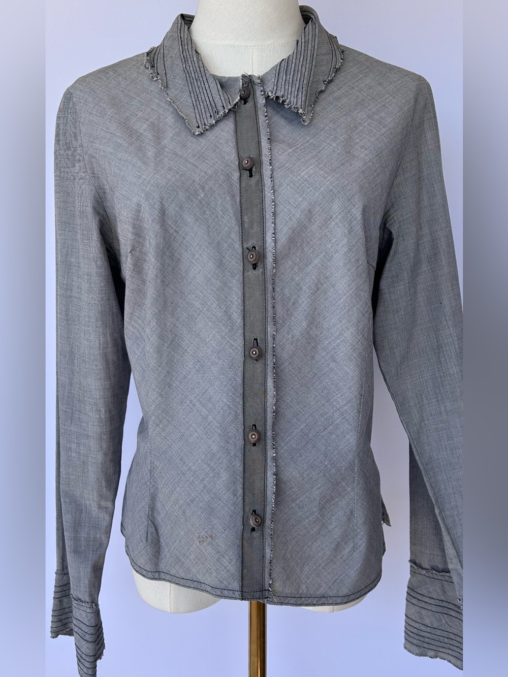 Anthropologie Neesh by D.A.R. Women’s Gray Distressed Edge Blouse Size Large
